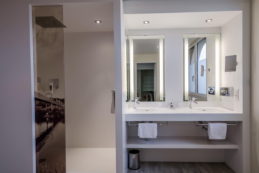 Mercure Pontoise Centre Hotel