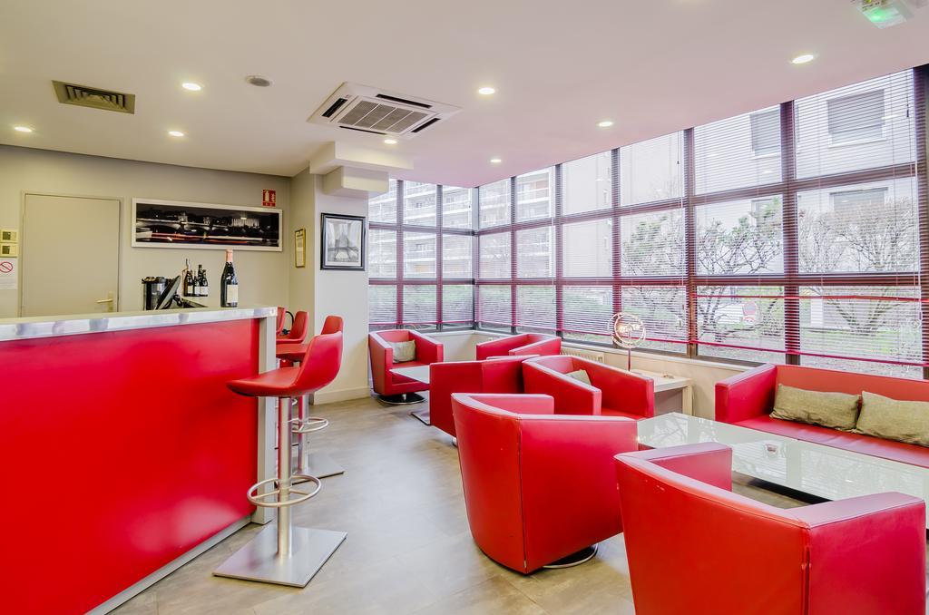 Mercure Pontoise Centre Hotel 4*